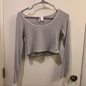 H&M cropped top